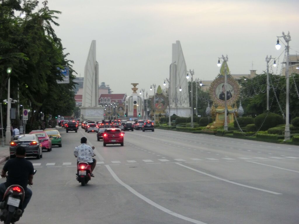 Bangkok - Democracy Monument