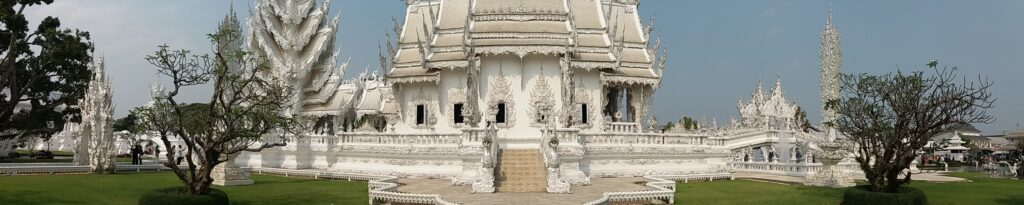 Wat Rong Khun - Biała Świątynia w Chiang Rai, fot. Daniel "Leshy" Karwicki