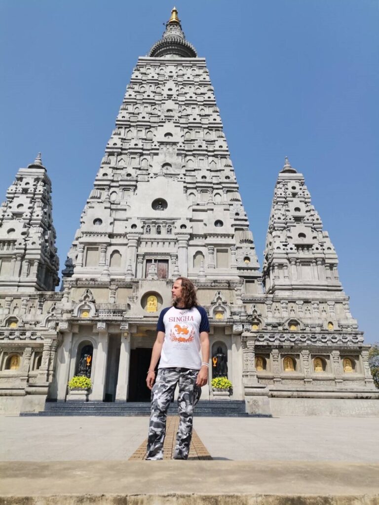 Wat Chong Kham Phra Aram Luang - stupa Phra Maha Chedi Phutthakhaya