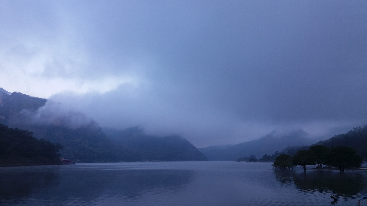 Jezioro Kaeng Ko - Park Narodowy Mae Ping, fot. Daniel Karwicki