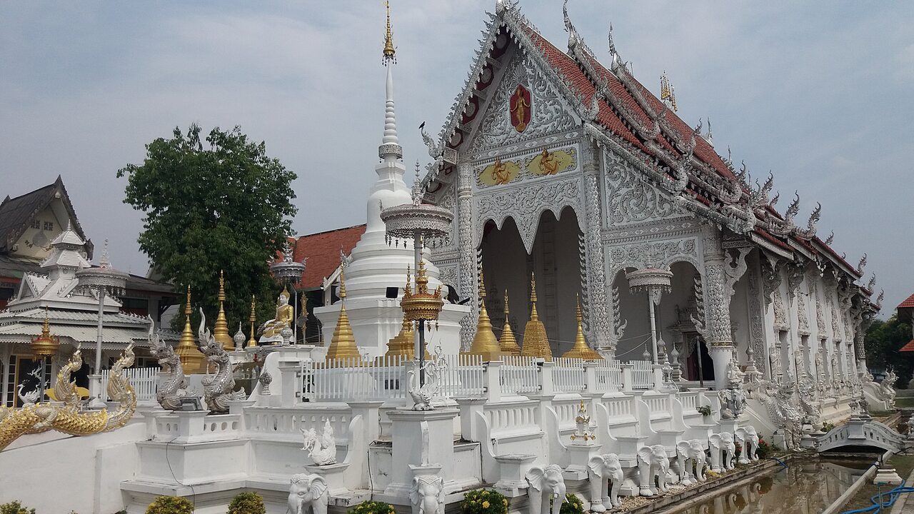 Wat Chiang Rai - Lampang, photo: Daniel Karwicki