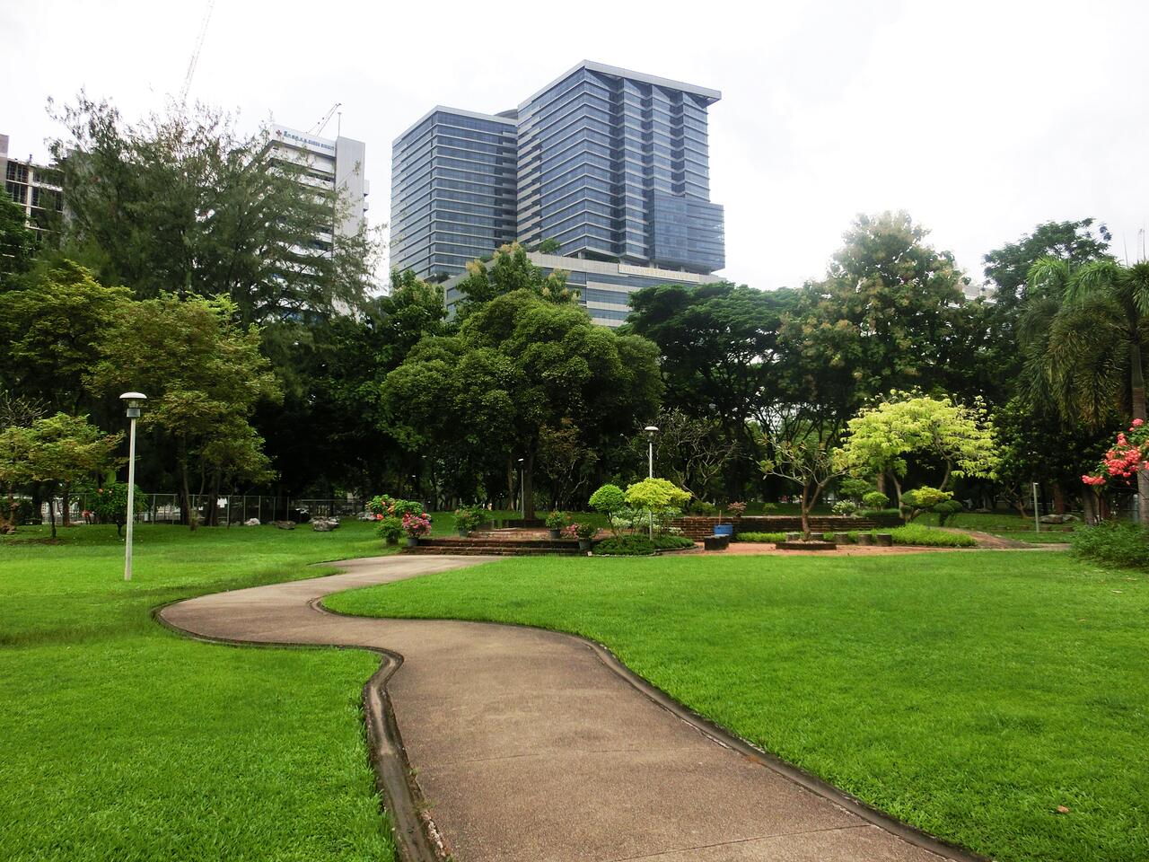 Lumphini Park w Bangkoku - fot: Daniel Karwicki