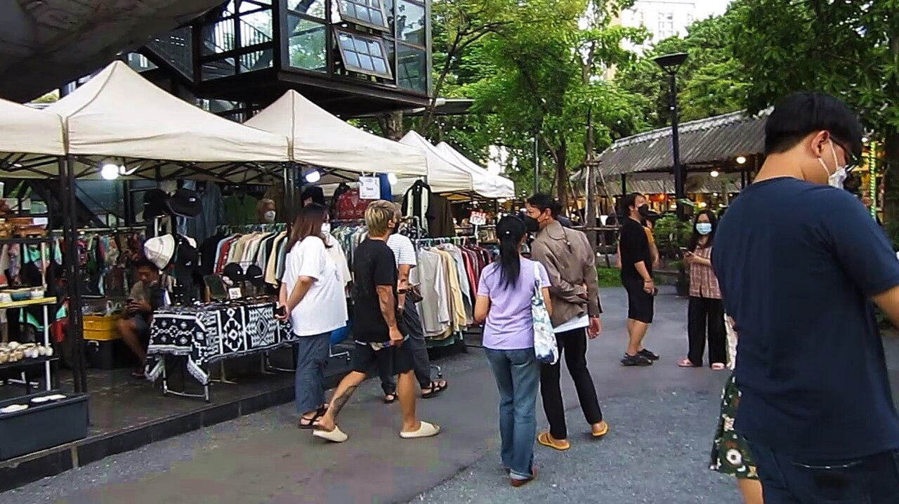 Chang Chui Market in Bangkok - fot: Daniel Karwicki