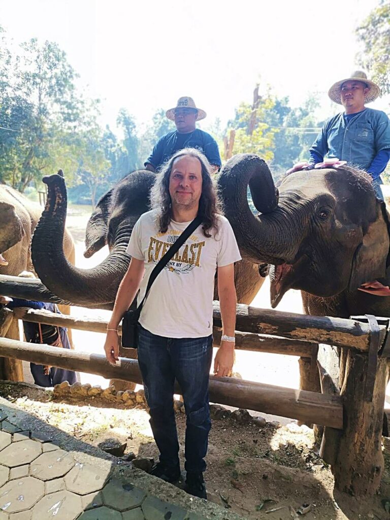 Thai Elephant Conservation Center w Lampang - fot.: Achiradaporn Klungwichien